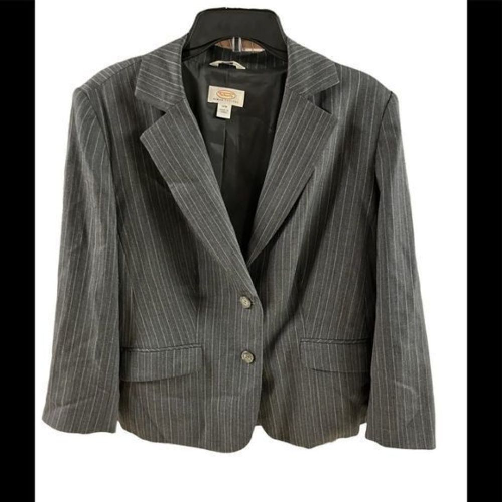 Talbot womens dress jacket size 14W petite gray pinstripes
